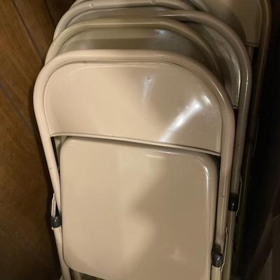 Folding chairs and tv trays