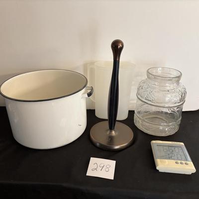 Kitchen Lot