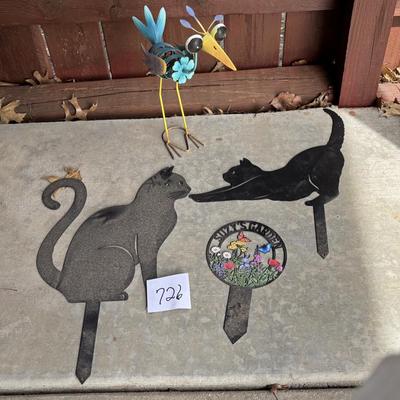 Outdoor Decor