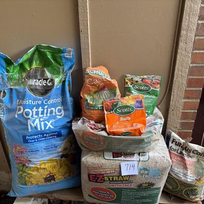 Gardening Lot