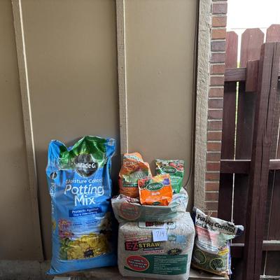 Gardening Lot
