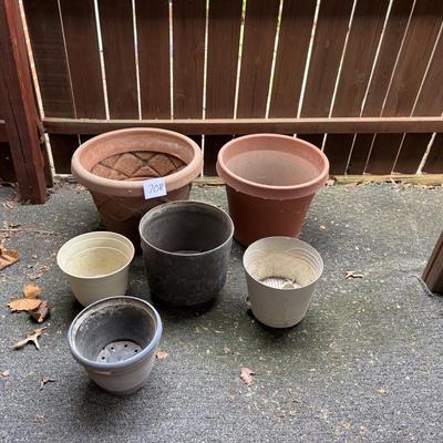 Plastic Pot Lot