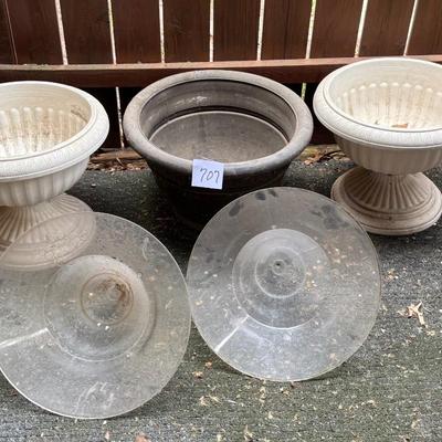 Plastic Pots