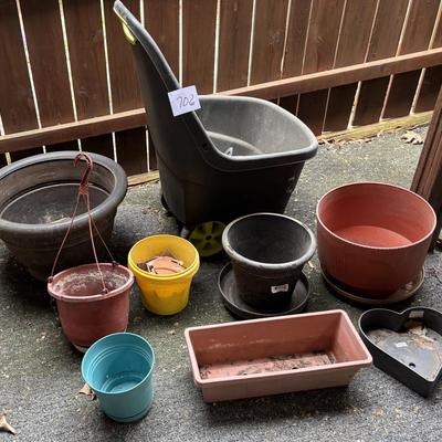Plastic Garden Lot