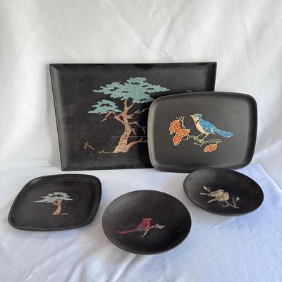 Couroc Servingware (K-DZ)