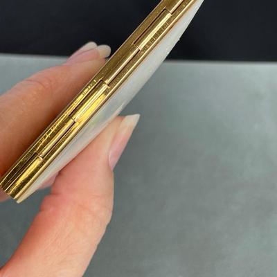 Elgin American Mother Of Pearl Powder Compact