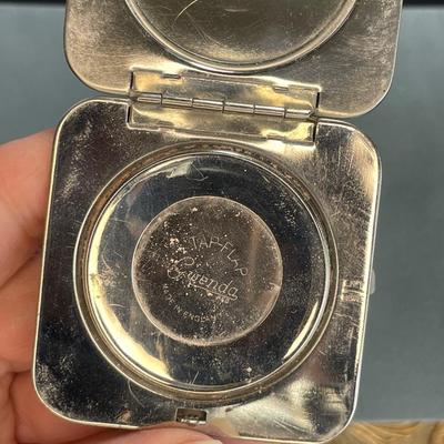 Vintage Gwenda Made in England Tap Flap Compact