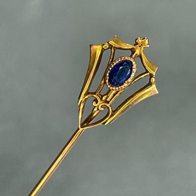 10K Gold Antique Stick or Lapel Pin