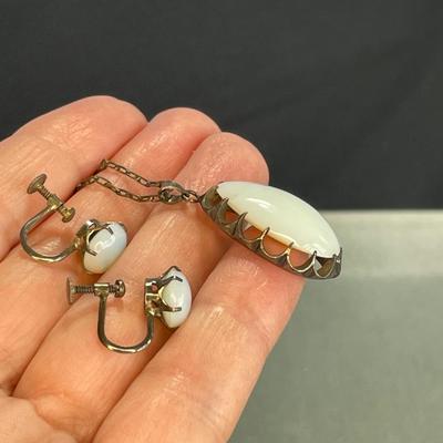 Vintage Moonglow Pendant Necklace and Earrings