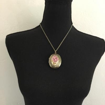 Locket pendant, vintage, bronze, toned, oval embroidered floral locket