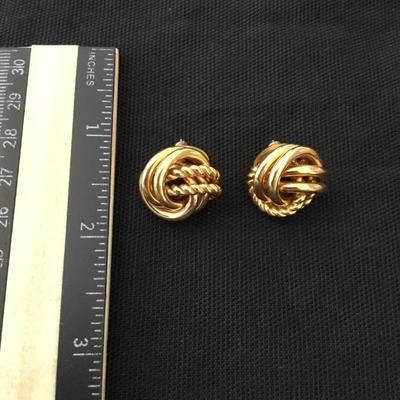 Beautiful, vintage Napier, gold toned knotted stud earrings