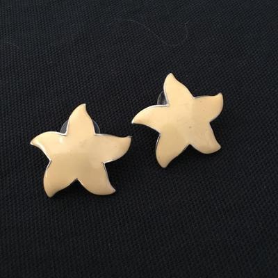 Vintage enameled, starfish, studded earrings