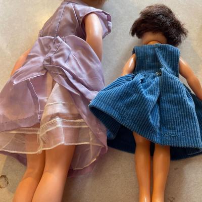 2 vintage dolls with clown