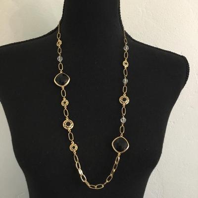 Really pretty gold tone & jet black glass rhinestone and glass beaded fashion, elegant necklace