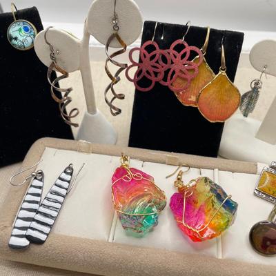 French Wire Artisan Earrings & More (ST-SS)