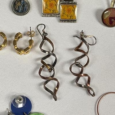 French Wire Artisan Earrings & More (ST-SS)