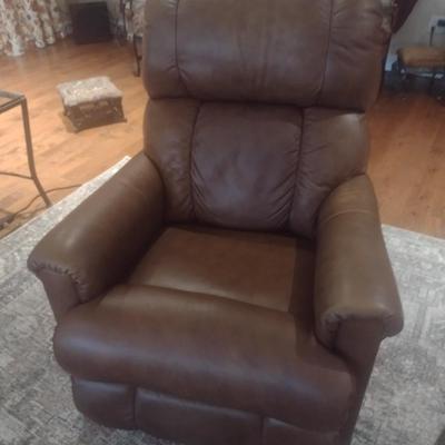 Lazy Boy Recliner Rock and Swivel Feature Choice B