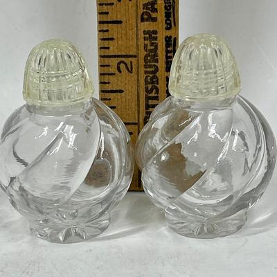 Vintage glass salt & pepper shakers