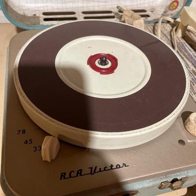 RCA Victor phonograph