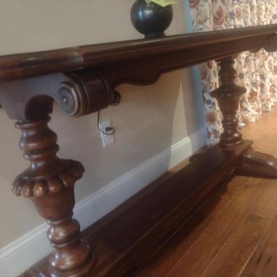 Jacobean Design Console