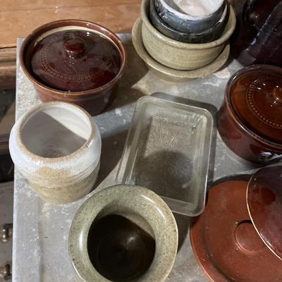 Rourke vase & other Pottery lot