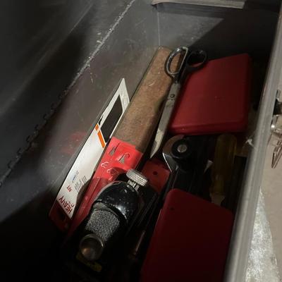 Tool lot with metal table