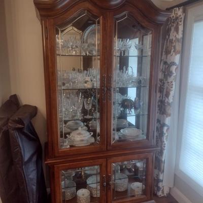 Thomasville Lighted China Hutch with Open Design and Glass Shelves (No Contents)
