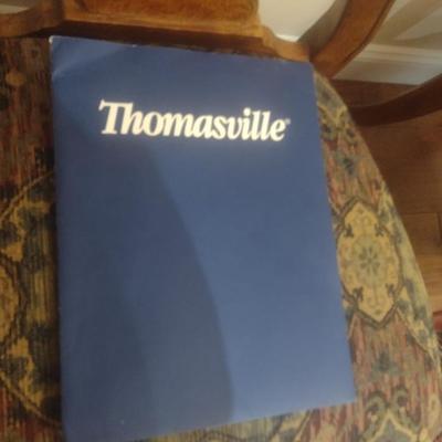Thomasville Formal Dining Table with Eight Chairs and Table Protector With 2 Leaves