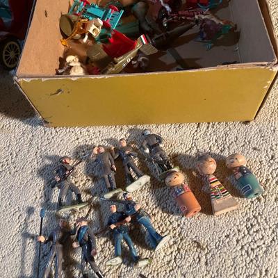 Misc little toys