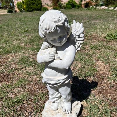 Garden statues