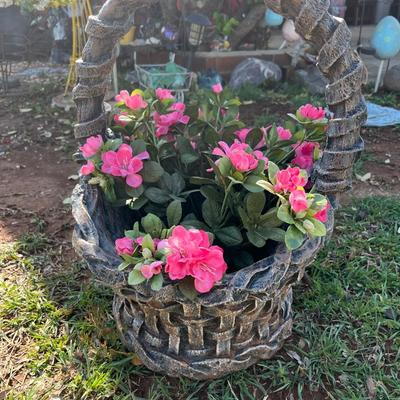 Concrete basket