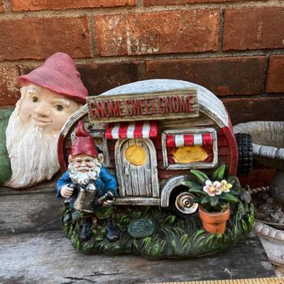 Garden gnomes