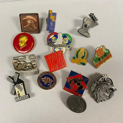 Collectible Pins, Buttons, Coins & Tuxedo Buttons (ST-SS)