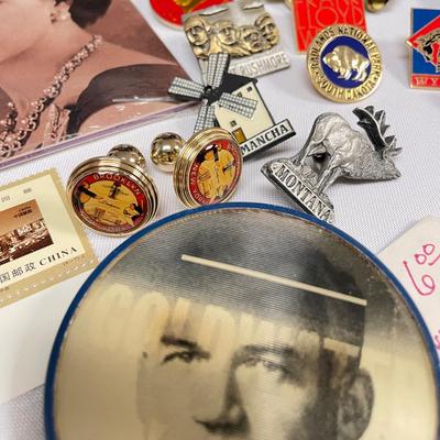 Collectible Pins, Buttons, Coins & Tuxedo Buttons (ST-SS)