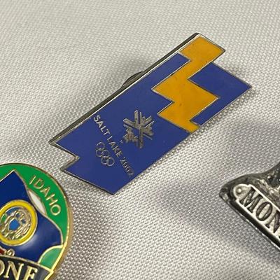 Collectible Pins, Buttons, Coins & Tuxedo Buttons (ST-SS)