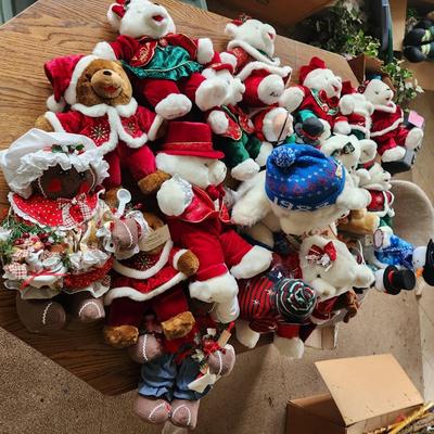 Large Lot of Holiday Plush Mostly Bears ,Snowmans, Keepsake Memories bear