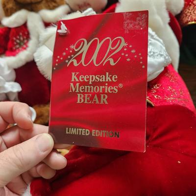 Large Lot of Holiday Plush Mostly Bears ,Snowmans, Keepsake Memories bear