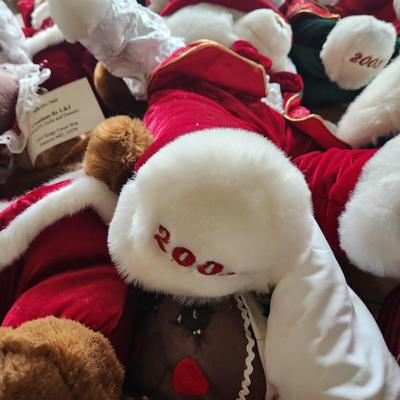 Large Lot of Holiday Plush Mostly Bears ,Snowmans, Keepsake Memories bear
