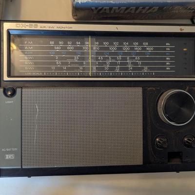 Yamaha Electronic Keyboard Clavier Electronique Sears Radio RCA Cassette Recorder