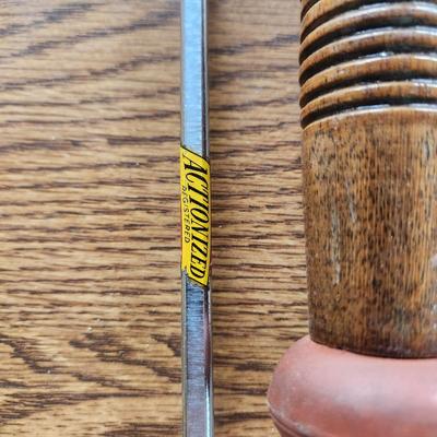 4 Vintage Fishing Rods H-I Utica N.Y. , True Temper, Actionized , Gep-Rod