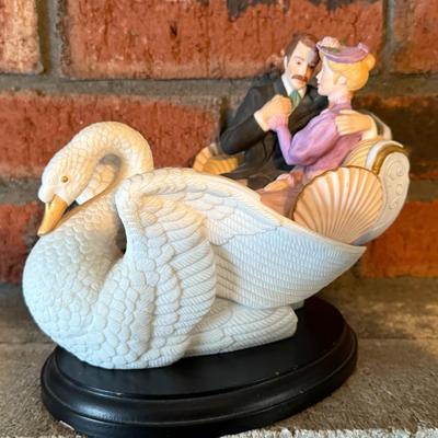 Lenox 'Carousel Courtship'
