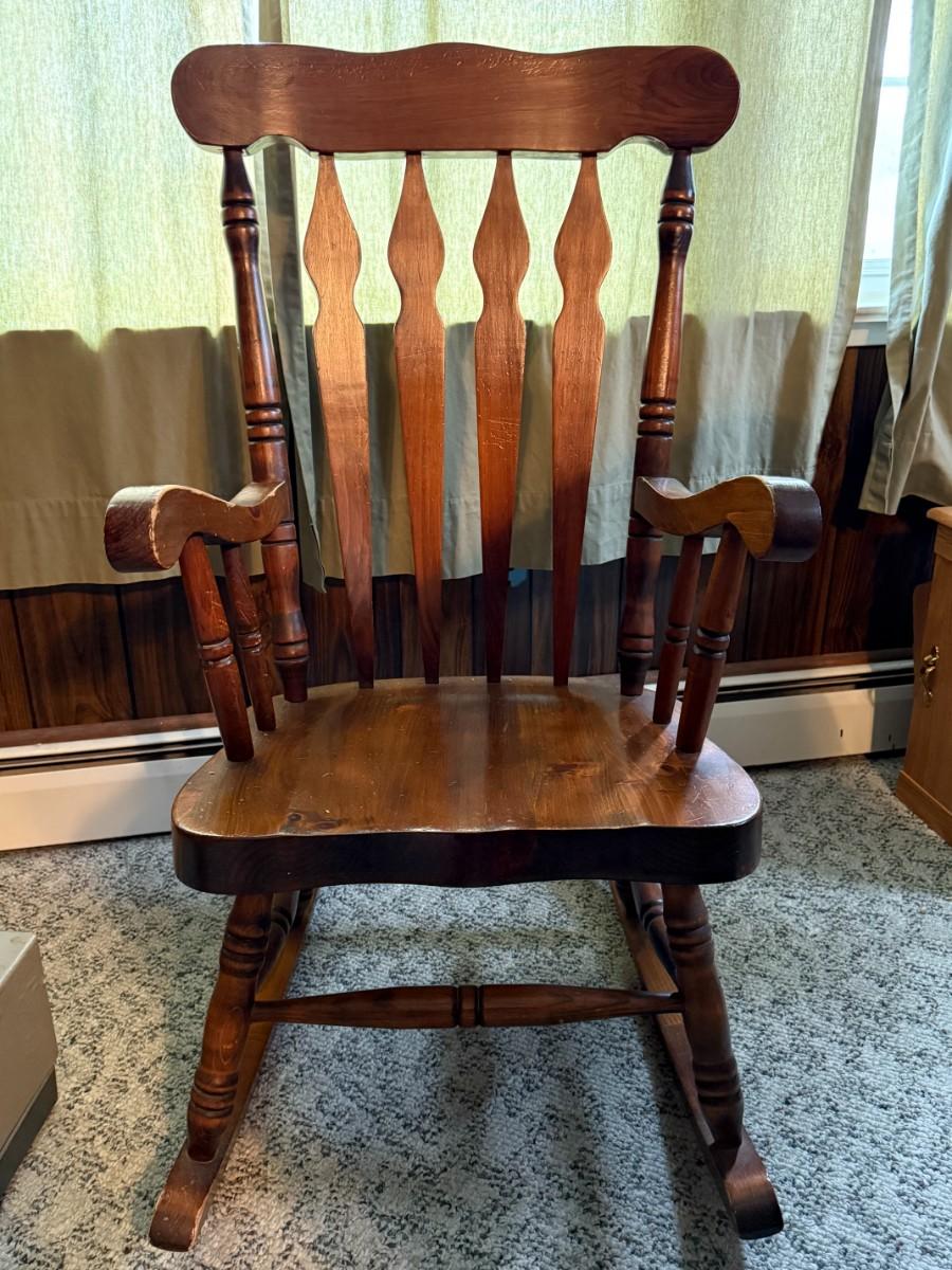 Solid Wood Large Rocker | EstateSales.org