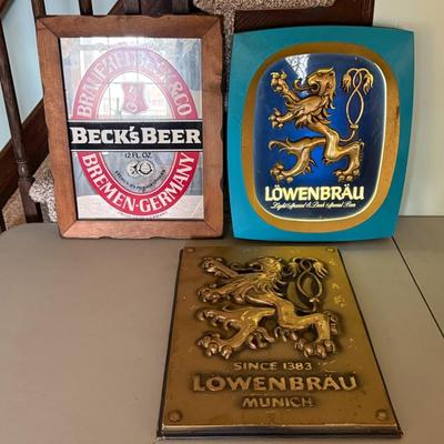 Lighted Lowenbrau Bar Sign Lot