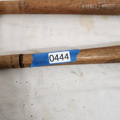 4 Vintage Wood Baseball bats Louisville Slugger 125L Venus, 125Y Thin Grip, H&B Johnny Bench