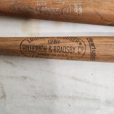 4 Vintage Wood Baseball bats Louisville Slugger 125L Venus, 125Y Thin Grip, H&B Johnny Bench