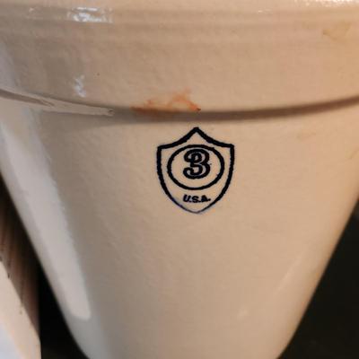 Ohio Stoneware 3 Gallon Crock with Box