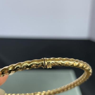 14K Yellow Gold Bangle Bracelet