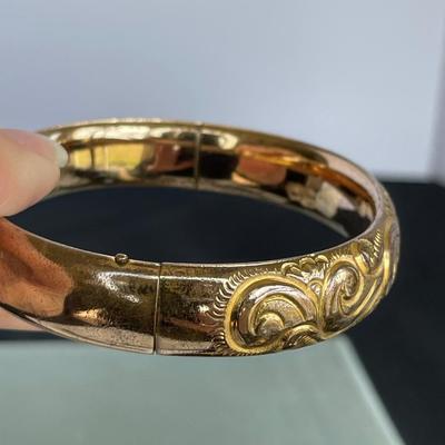 Antique gold tone Etched Bangle Bracelet