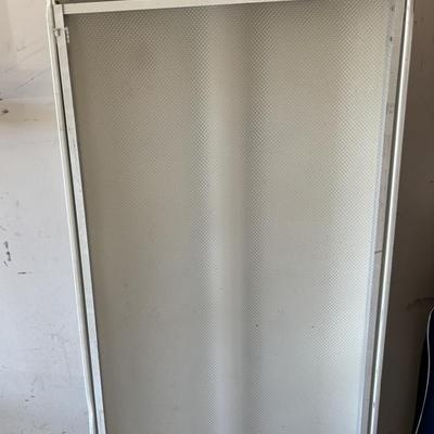 4’ Light Fixture