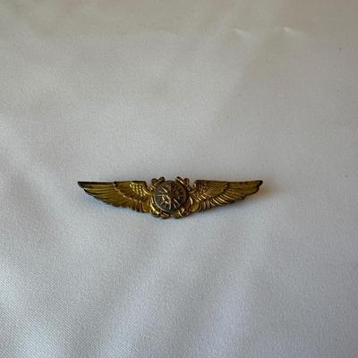 1/20 10KG on S - AMICO LAPEL PIN - WWII U.S. NAVAL NAVIGATOR PIN